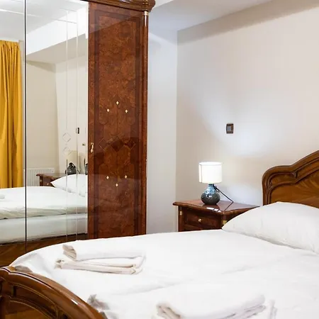 Guest house And Rubina
