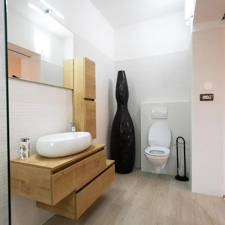 Guest house And Rubina 2*